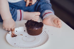 辅食期宝宝一天喝水量标准是多少？